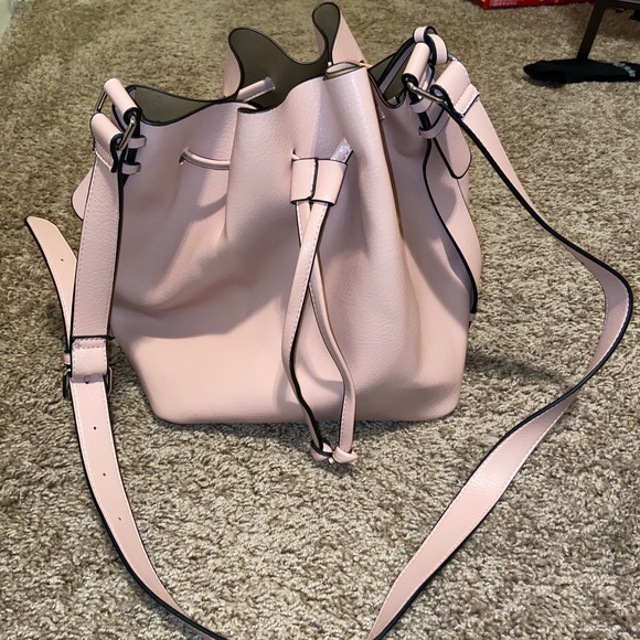 Pink Purse - Picture 2 of 3
